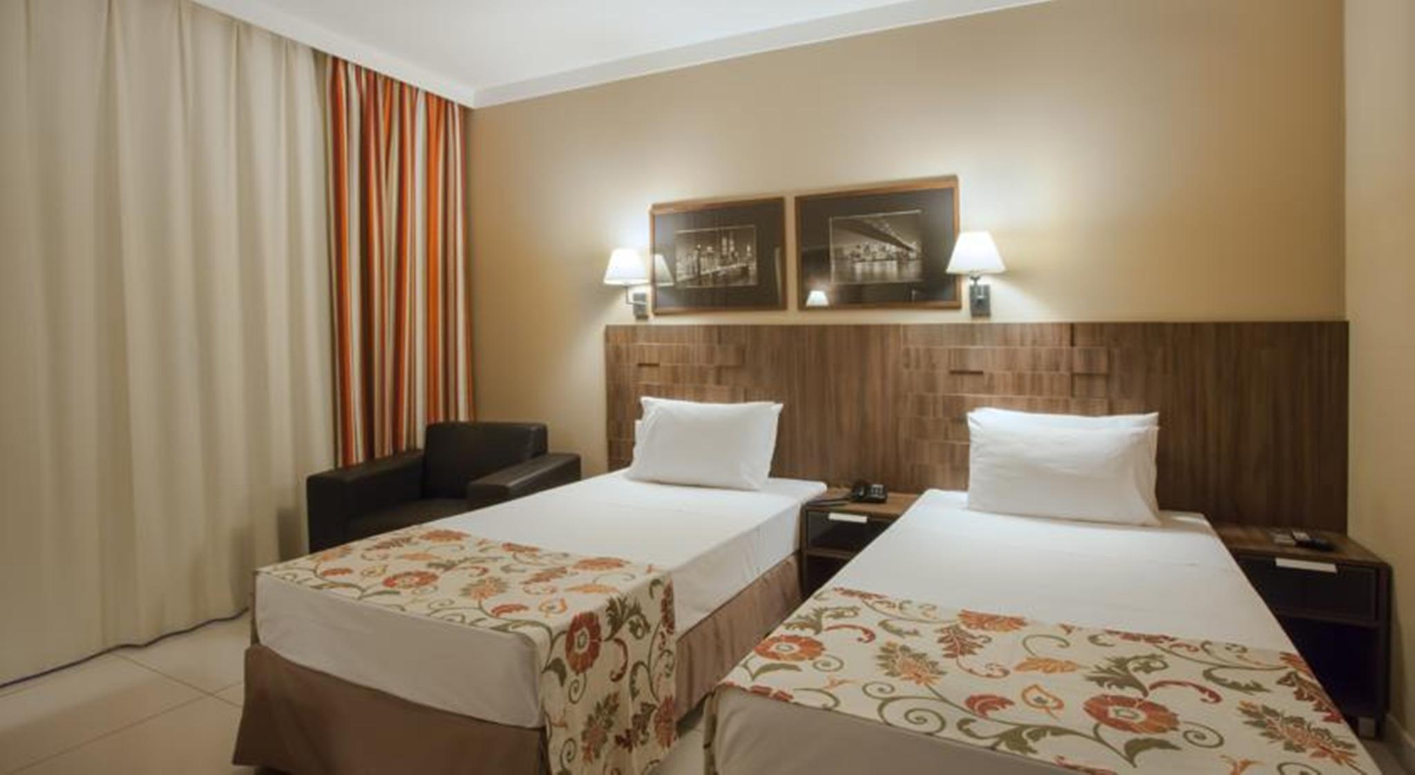 Hotel Cassino Tower Piracicaba By Nacional Inn Екстер'єр фото