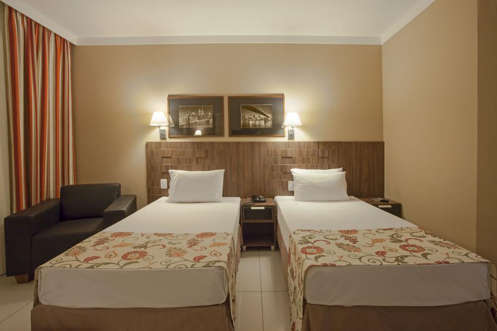 Hotel Cassino Tower Piracicaba By Nacional Inn Екстер'єр фото